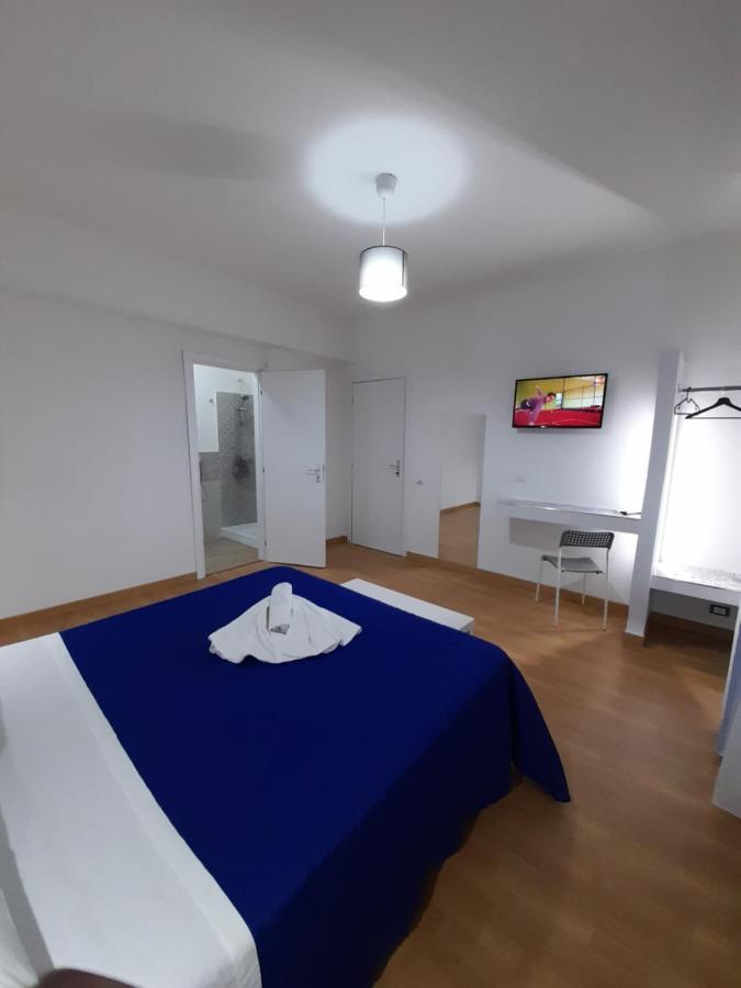 Milazzo: La Porta Delle Eolie Bed and Breakfast Buitenkant foto